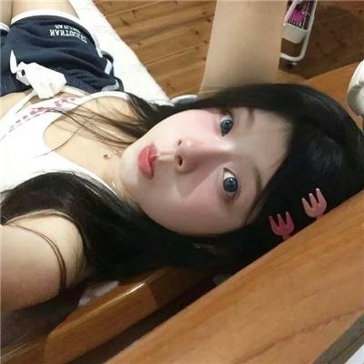 女孩，母亲与恶魔