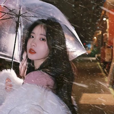 中原女警